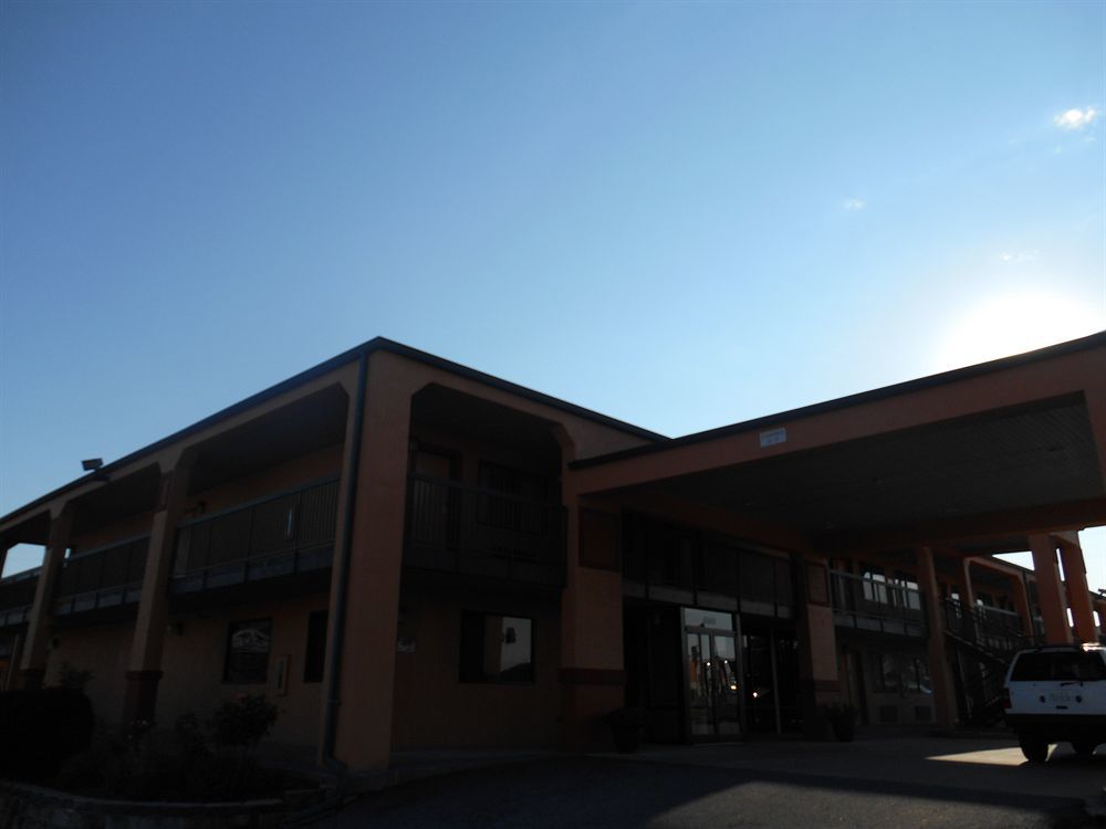 Ameristay Inn St Joseph Сейнт Джоузеф Екстериор снимка